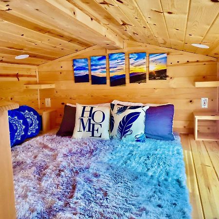 Cute Sedona Green-Certified Cedar Tiny Home 코튼우드 외부 사진