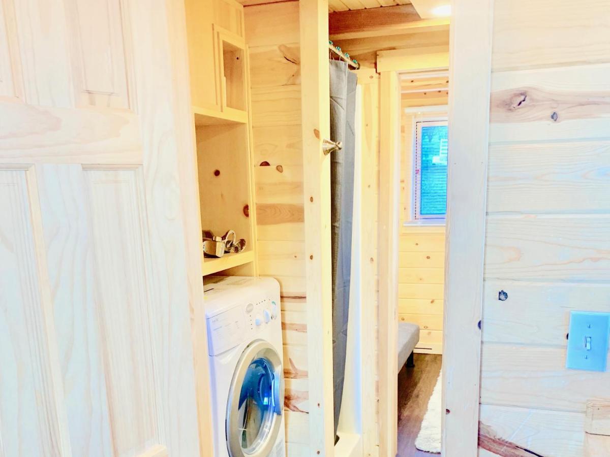 Cute Sedona Green-Certified Cedar Tiny Home 코튼우드 외부 사진
