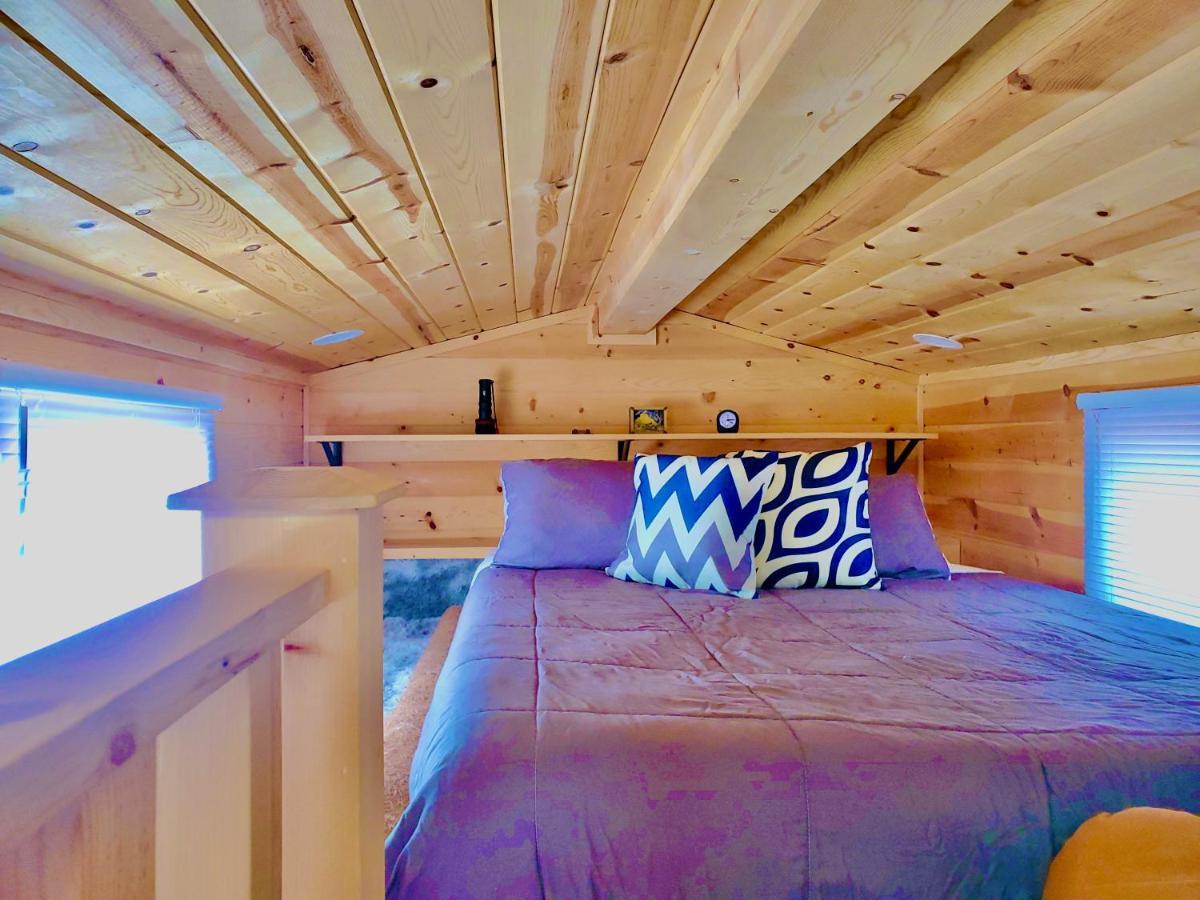 Cute Sedona Green-Certified Cedar Tiny Home 코튼우드 외부 사진